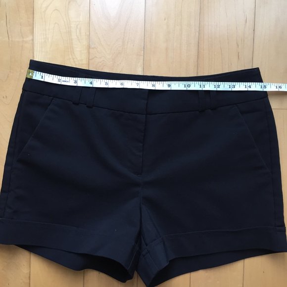 Dynamite Black Dress Shorts - Picture 7 of 10